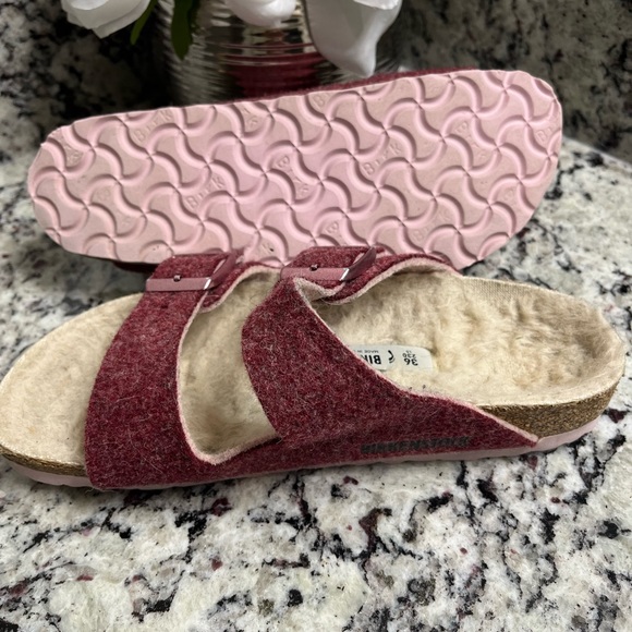 Birkenstock Arizona Pink Felt and Wool Sandal Size 36 - Picture 4 of 11